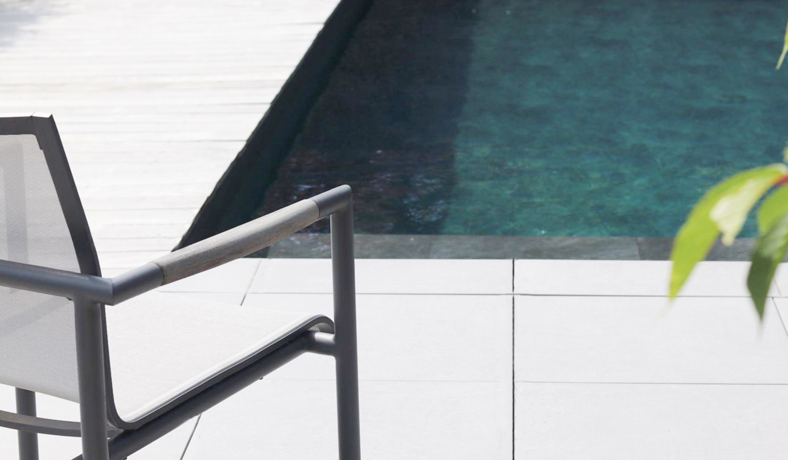 gres-cerame-materiau-jardin-terrasse-piscine gres-cerame-materiau-jardin-terrasse-piscine