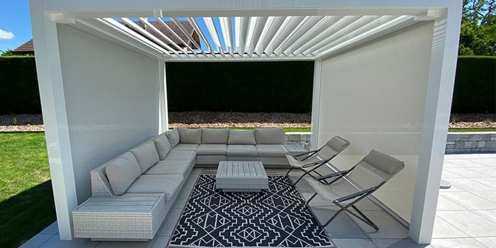pergola-carport-poolhouse-haute-savoie paysagiste-pergola-terasse-piscine-plantation-viry-neydens-annecy-haute-savoie-74