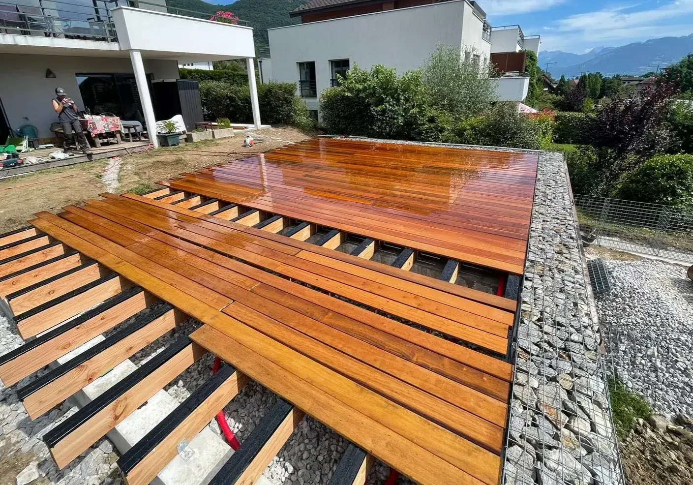 terrasse-bois-paysagiste-annecy-hautesavoie-idjardins